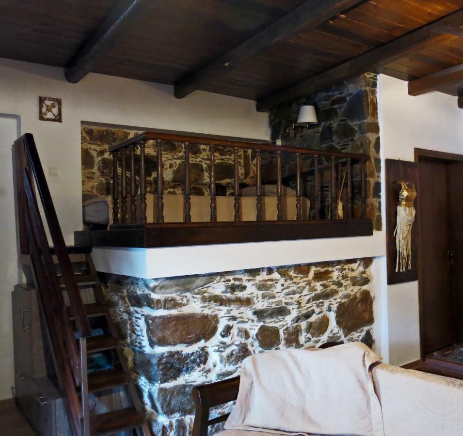 "Pefkopetro" Traditional House Keramoti  Exterior photo
